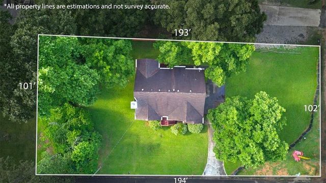 3405 Ravenwood Drive, Atlanta, GA 30349