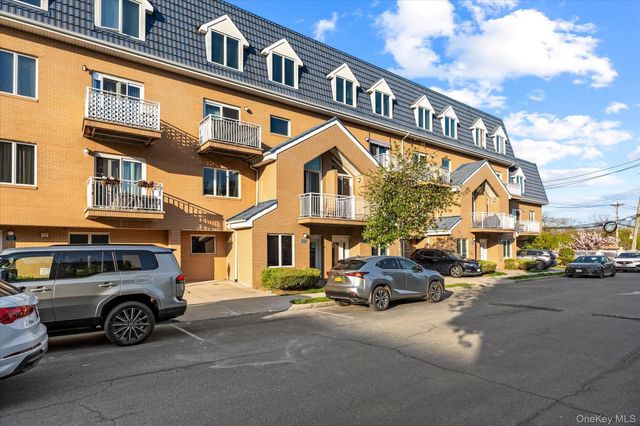 1962 Bergen Avenue 2C, Brooklyn, NY 11234