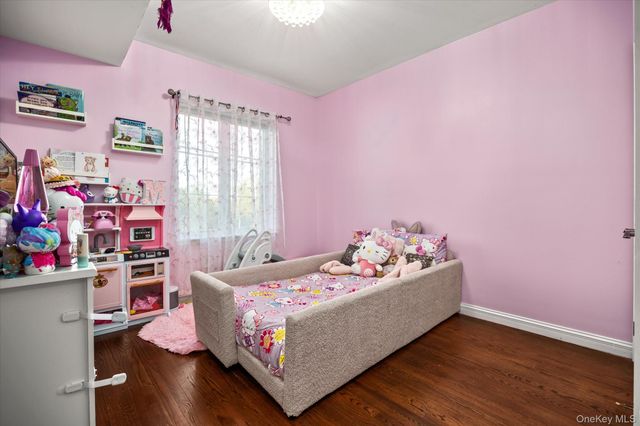 1962 Bergen Avenue 2C, Brooklyn, NY 11234