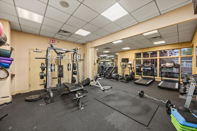 1962 Bergen Avenue 2C, Brooklyn, NY 11234