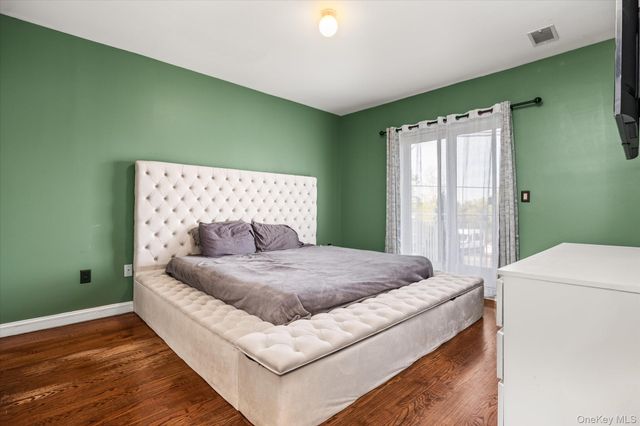 1962 Bergen Avenue 2C, Brooklyn, NY 11234