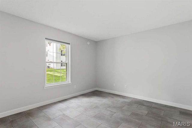 918 Hanna Place Court F, Manchester, MO 63021