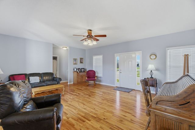 4357 Airport Rd, Springfield, TN 37172