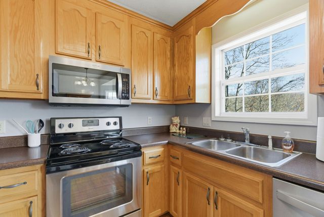 4357 Airport Rd, Springfield, TN 37172