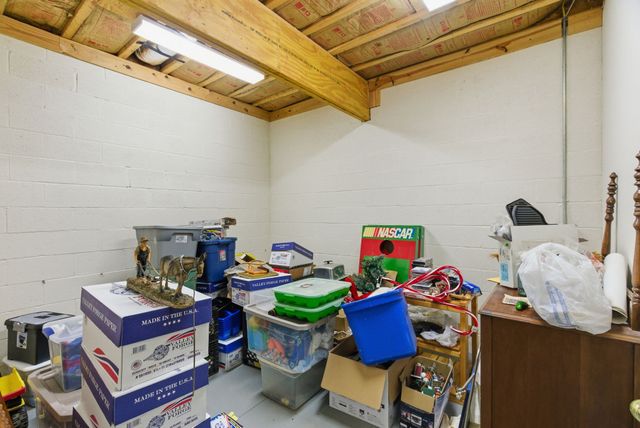 4357 Airport Rd, Springfield, TN 37172