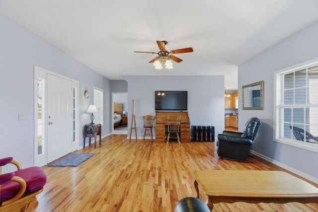 4357 Airport Rd, Springfield, TN 37172