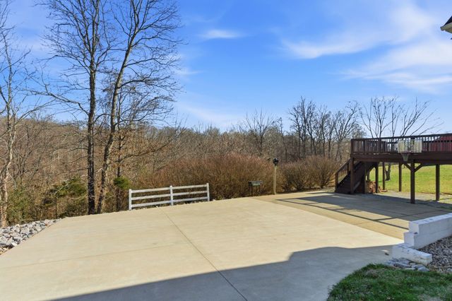 4357 Airport Rd, Springfield, TN 37172