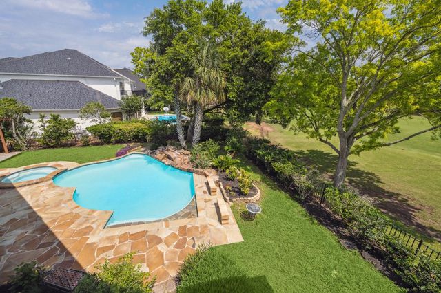 4111 Thistle Hill Court, Sugar Land, TX 77479