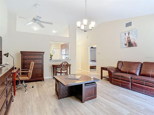 880 VINDALE ROAD, Tavares, FL 32778