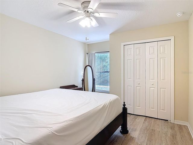 880 VINDALE ROAD, Tavares, FL 32778