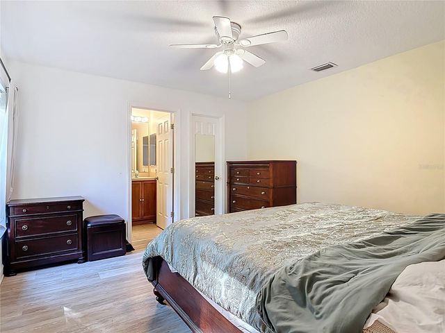 880 VINDALE ROAD, Tavares, FL 32778