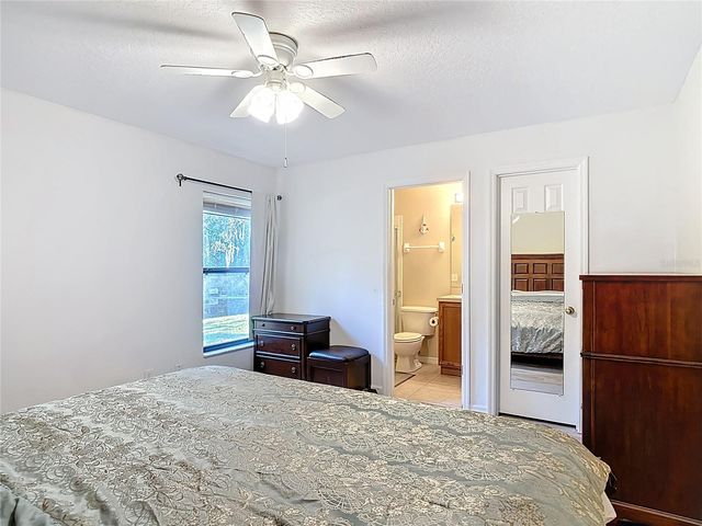 880 VINDALE ROAD, Tavares, FL 32778