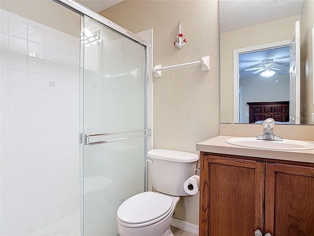 880 VINDALE ROAD, Tavares, FL 32778