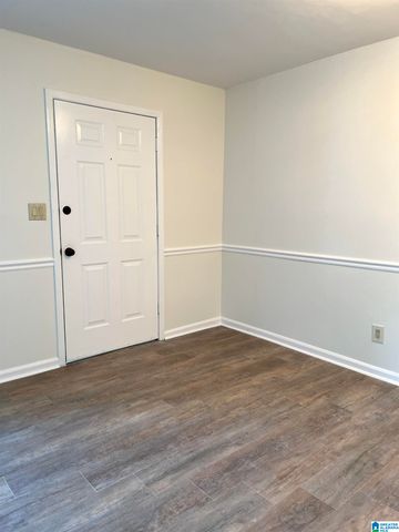 2024 Montreat Pkwy, Vestavia Hills, AL 35216
