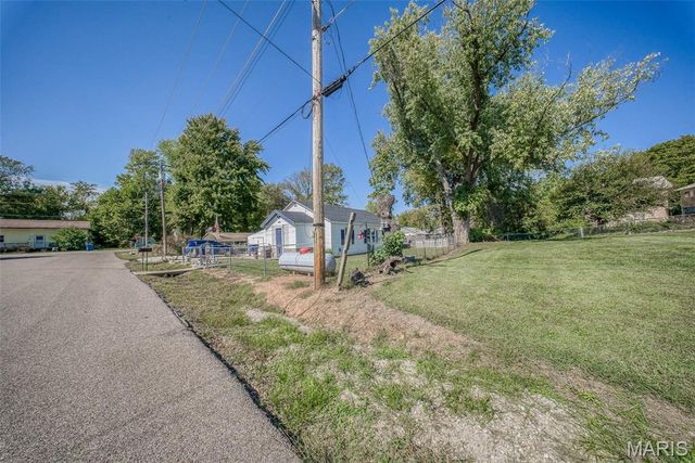 902 W 4th Street, Salem, MO 65560