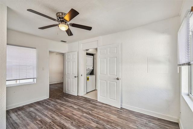 1913 W LEMON STREET, Tampa, FL 33606