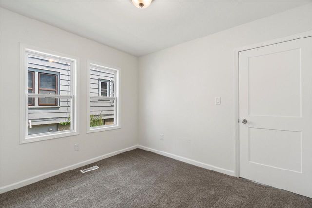 3342 N 24th STREET, Milwaukee, WI 53206