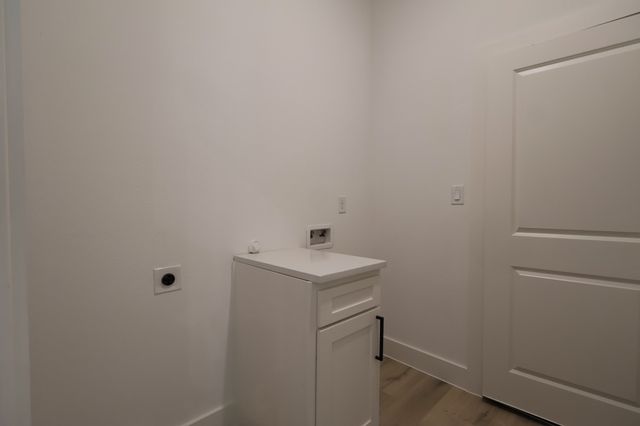 1032 E Arlington Avenue, Fort Worth, TX 76104