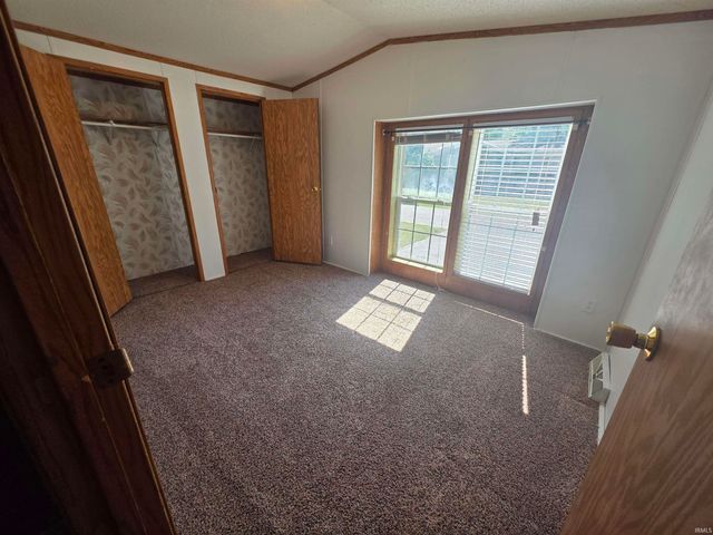 31 N Vacation Way, North Manchester, IN 46962