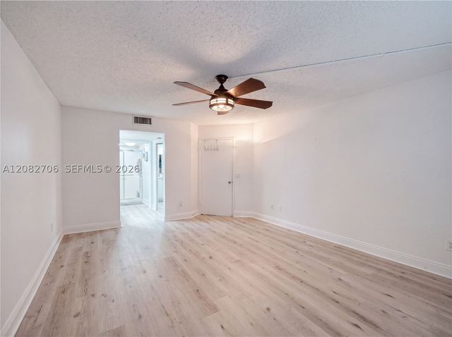 750 SW 138th Ave 103F, Pembroke Pines, FL 33027