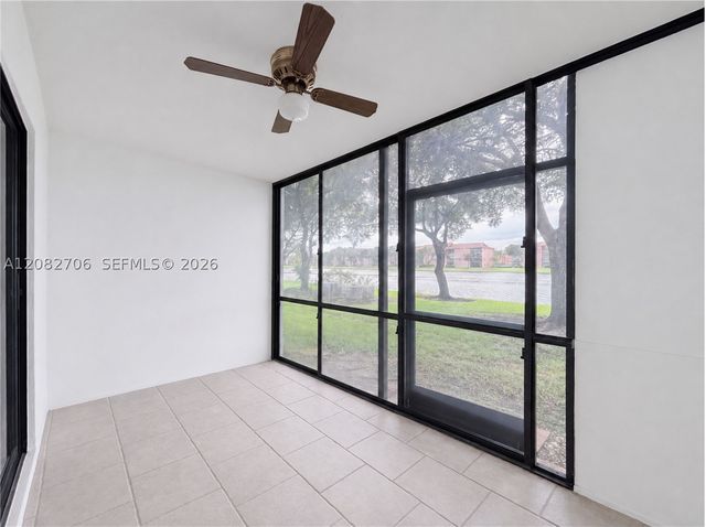 750 SW 138th Ave 103F, Pembroke Pines, FL 33027