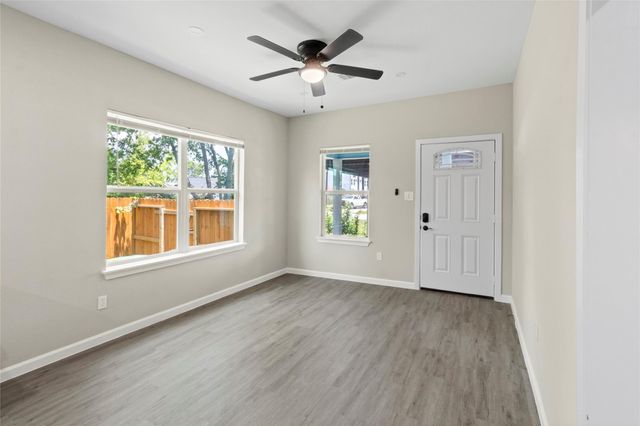 8402 Bassett Street, Houston, TX 77051