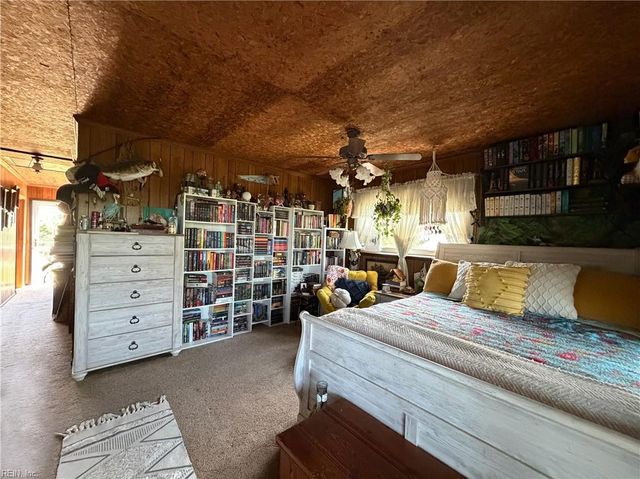 141 Williams DR, Knotts Island, NC 27950