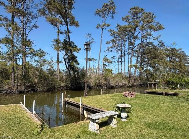 141 Williams DR, Knotts Island, NC 27950