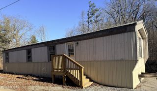 166 Maynard Ave, Jamestown, TN 38556