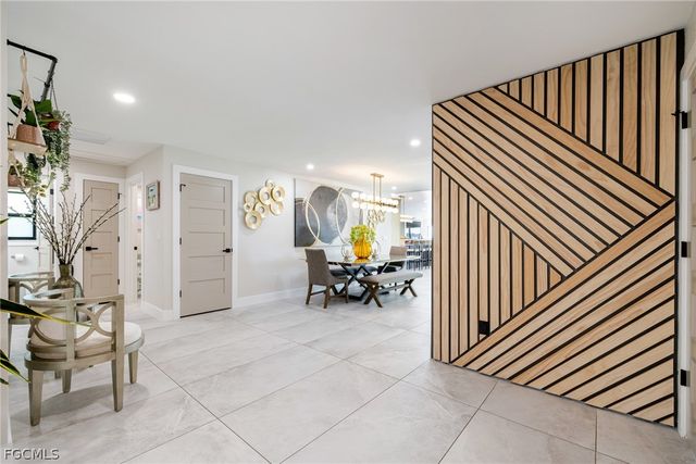 3907 SE 21st PL, Cape Coral, FL 33904