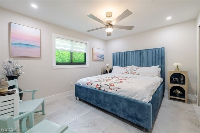 3907 SE 21st PL, Cape Coral, FL 33904