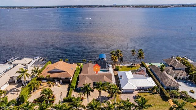 3907 SE 21st PL, Cape Coral, FL 33904