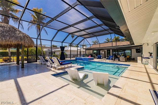 3907 SE 21st PL, Cape Coral, FL 33904