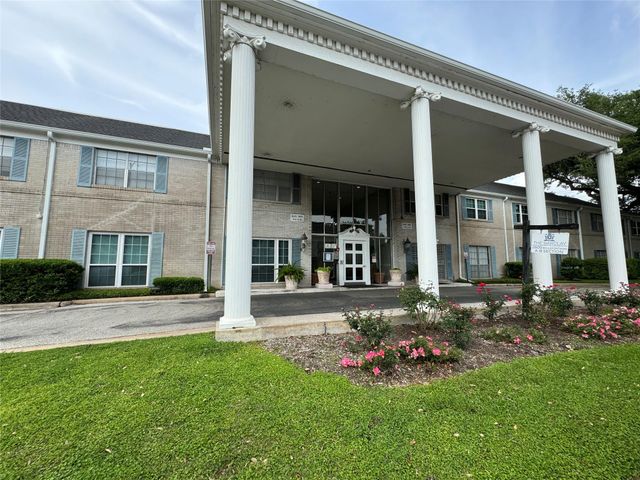 2600 Bellefontaine Street A18, Houston, TX 77025