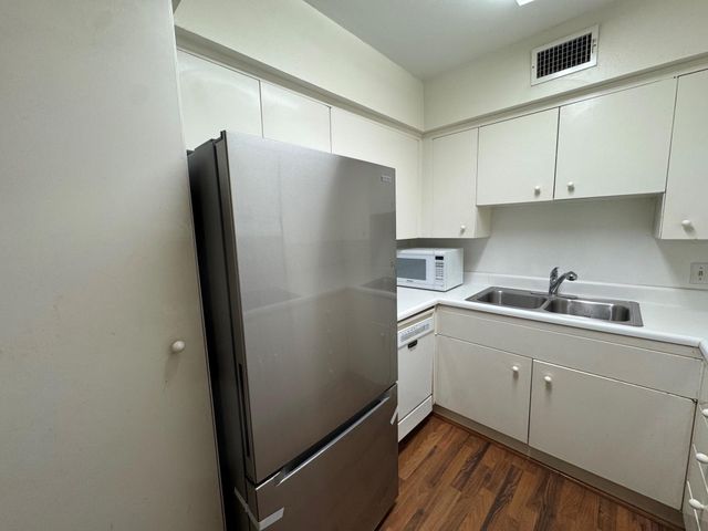 2600 Bellefontaine Street A18, Houston, TX 77025