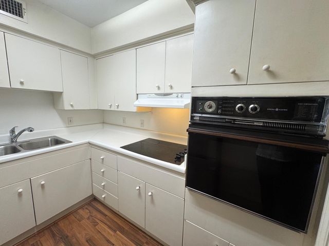 2600 Bellefontaine Street A18, Houston, TX 77025