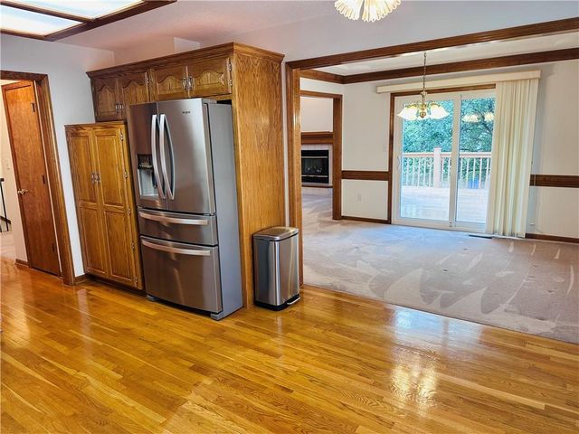 19009 E 34 Street S, Independence, MO 64057