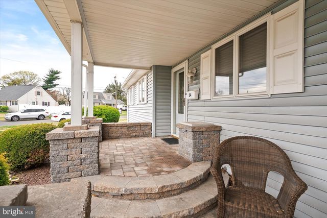 24 CUMBERLAND RD, Hamilton, NJ 08690