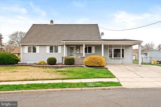 24 CUMBERLAND RD, Hamilton, NJ 08690