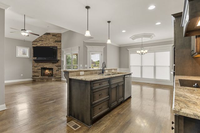 117 Brixton Rdg, Lebanon, TN 37087