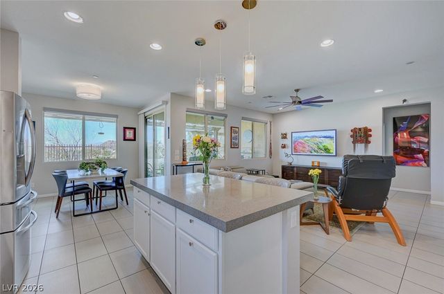 1621 Olivia Parkway, Henderson, NV 89011