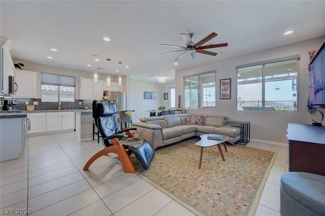 1621 Olivia Parkway, Henderson, NV 89011