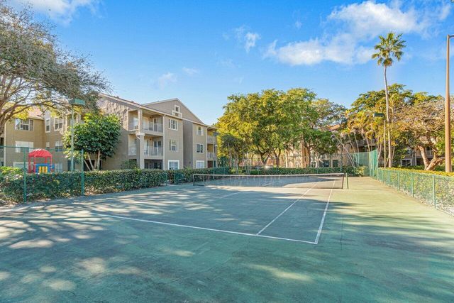 1845 Palm Cove Boulevard 8-103, Delray Beach, FL 33445