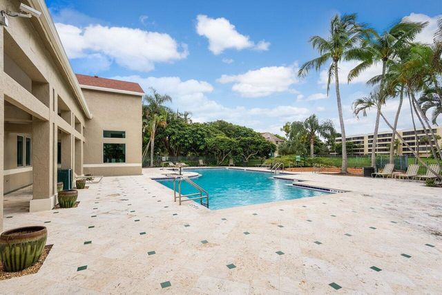 1845 Palm Cove Boulevard 8-103, Delray Beach, FL 33445