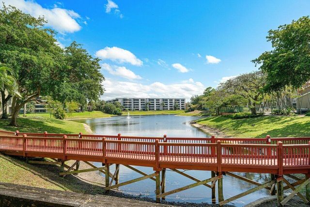 1845 Palm Cove Boulevard 8-103, Delray Beach, FL 33445