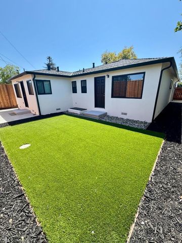 3519 Hoover Street, Redwood City, CA 94063