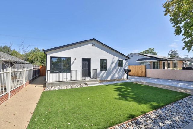 3519 Hoover Street, Redwood City, CA 94063