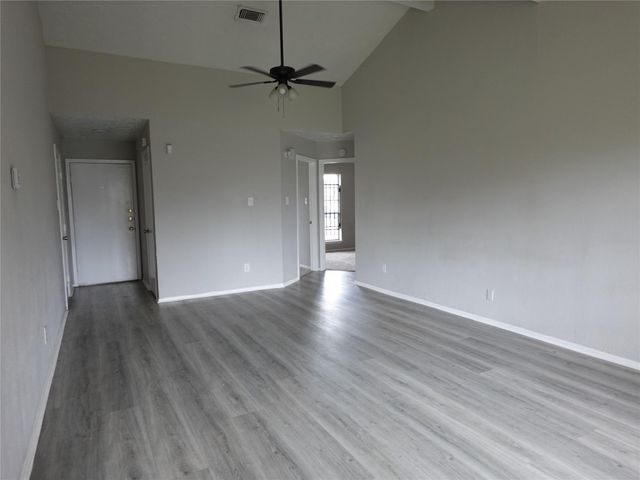 10811 Thorncliff Drive, Humble, TX 77396