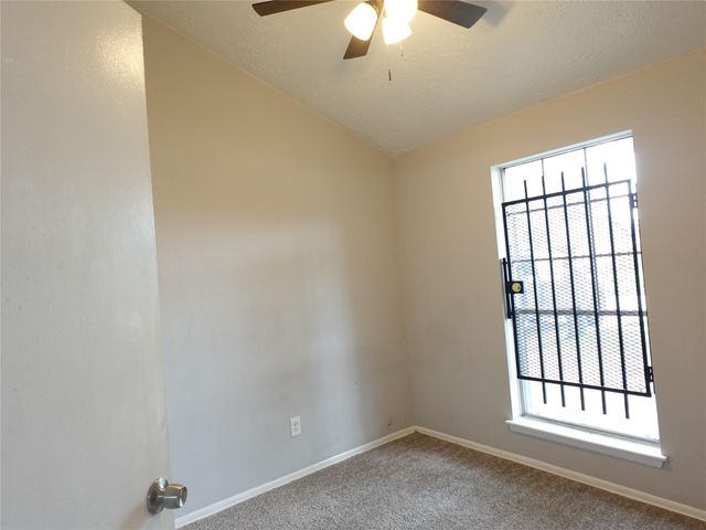 10811 Thorncliff Drive, Humble, TX 77396