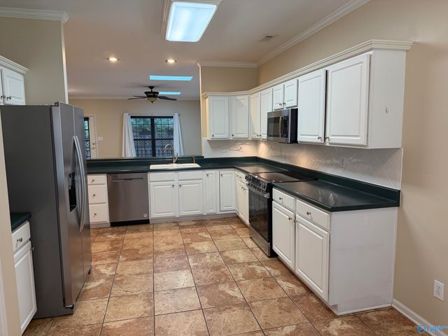 139 Canterbury Drive, Madison, AL 35758